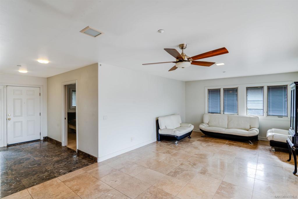 Ramona - Residential