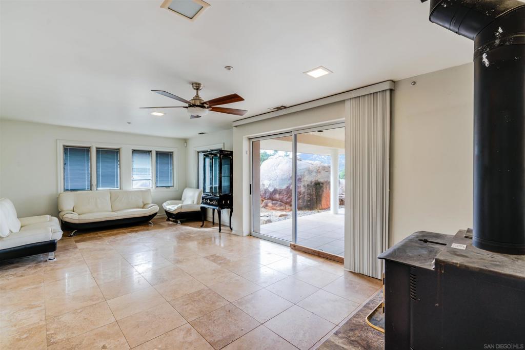 Ramona - Residential