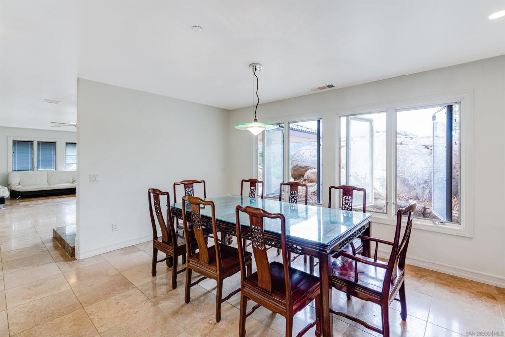 Ramona - Residential