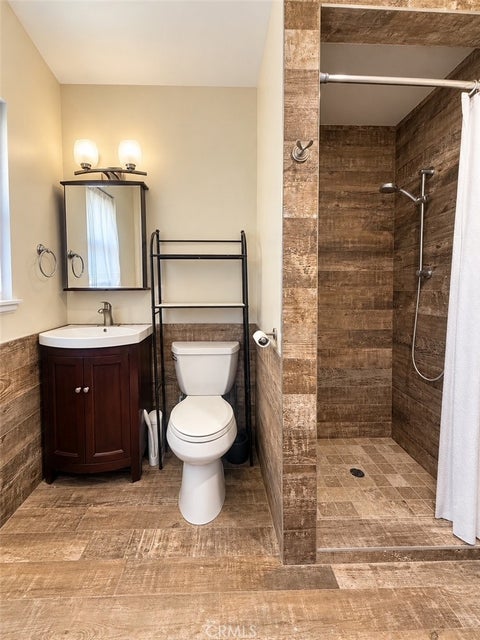 Tiny photo for 6711 Dannyboyar AVE, West Hills, CA 91307 (MLS # SR26227771)