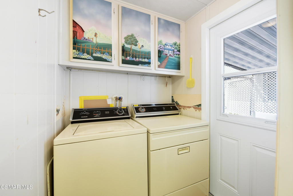 Friendly Village-240 - 240 - Manufactured In Park