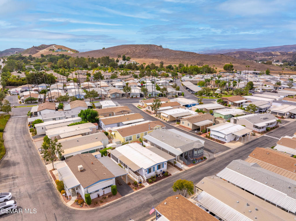 Friendly Village-240 - 240 - Manufactured In Park