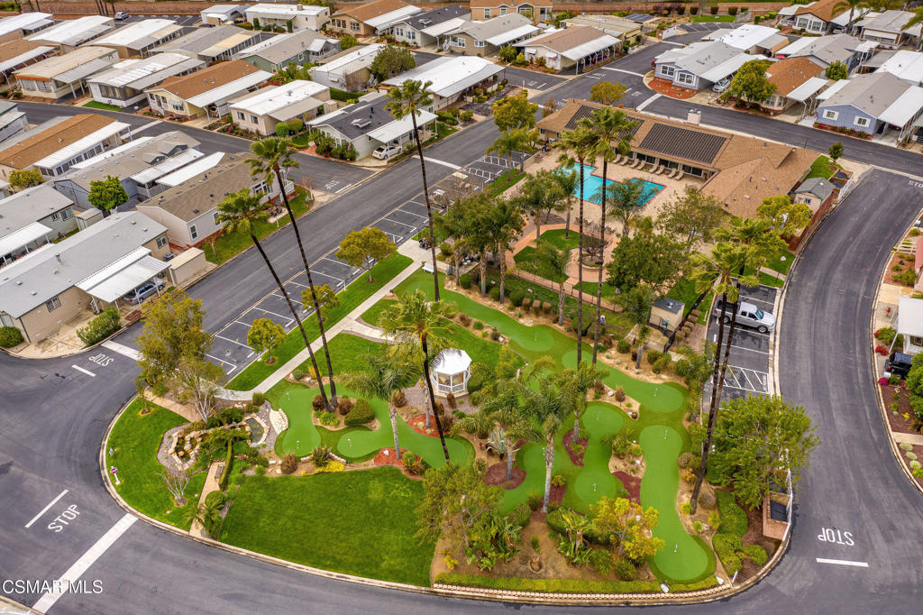 Friendly Village-240 - 240 - Manufactured In Park