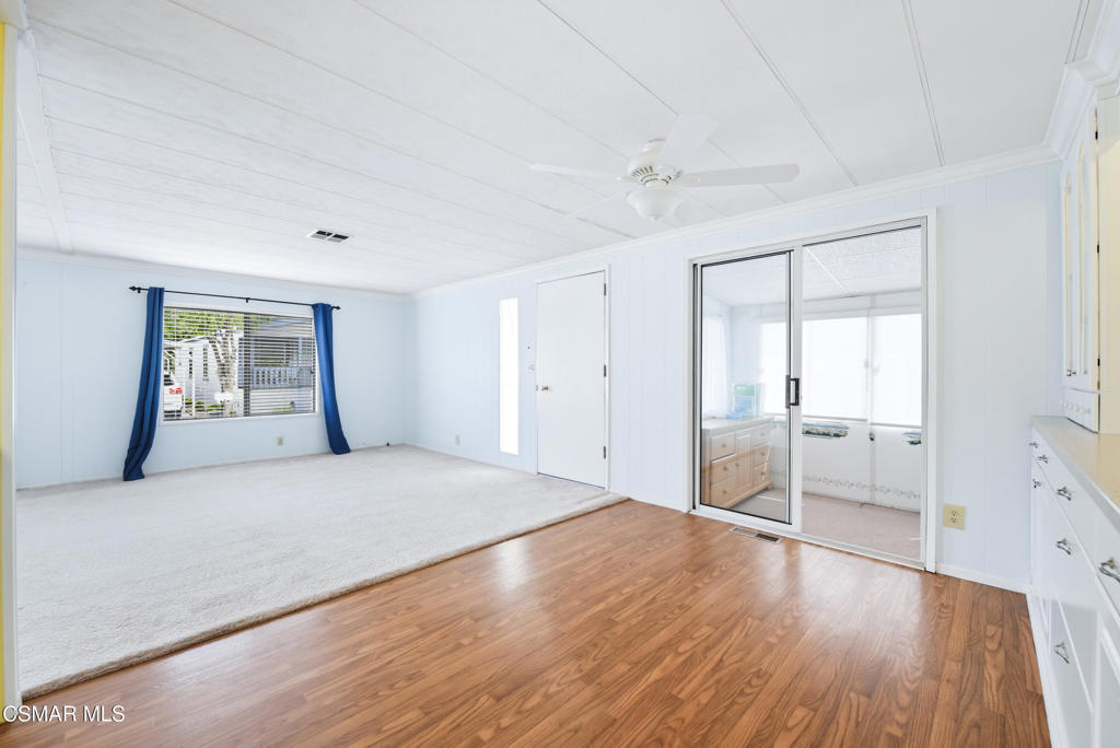 Friendly Village-240 - 240 - Manufactured In Park