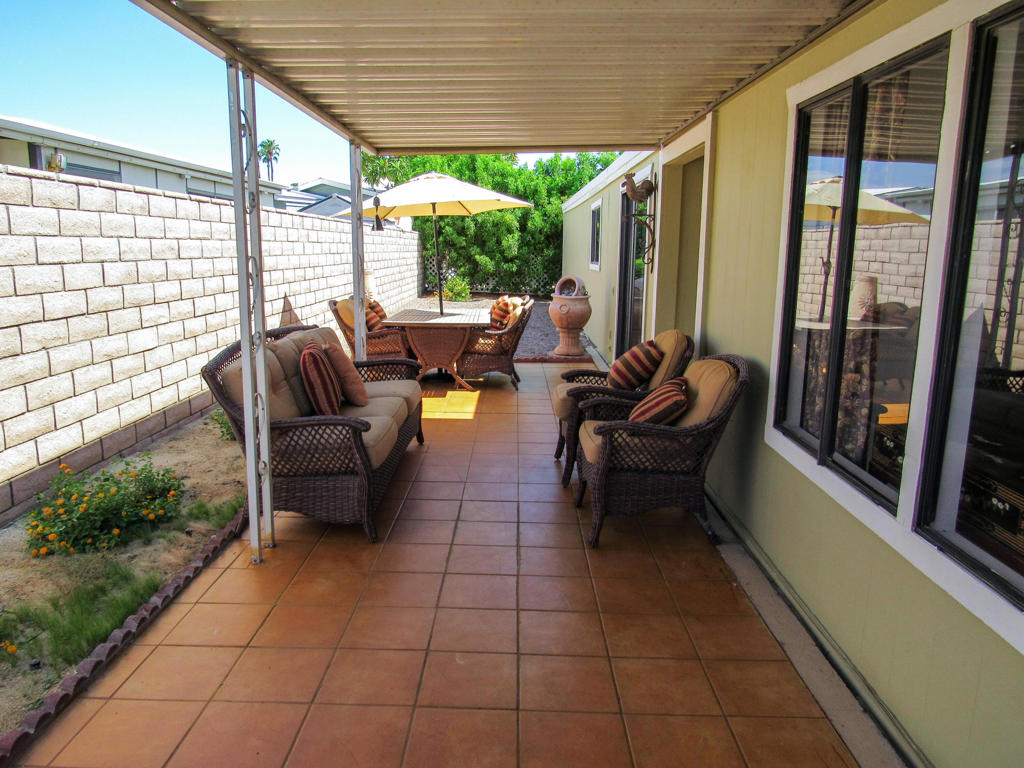 Palm Desert Greens - Manufactured In Park