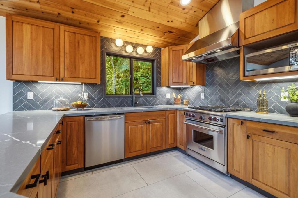 230 Orman Road