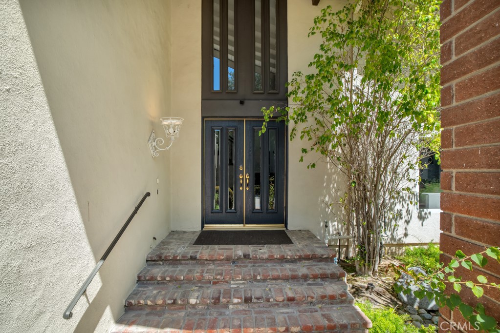 20138 Greenbriar Drive