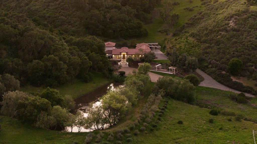 372 Corral De Tierra Road