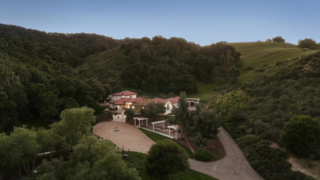 372 Corral De Tierra Road