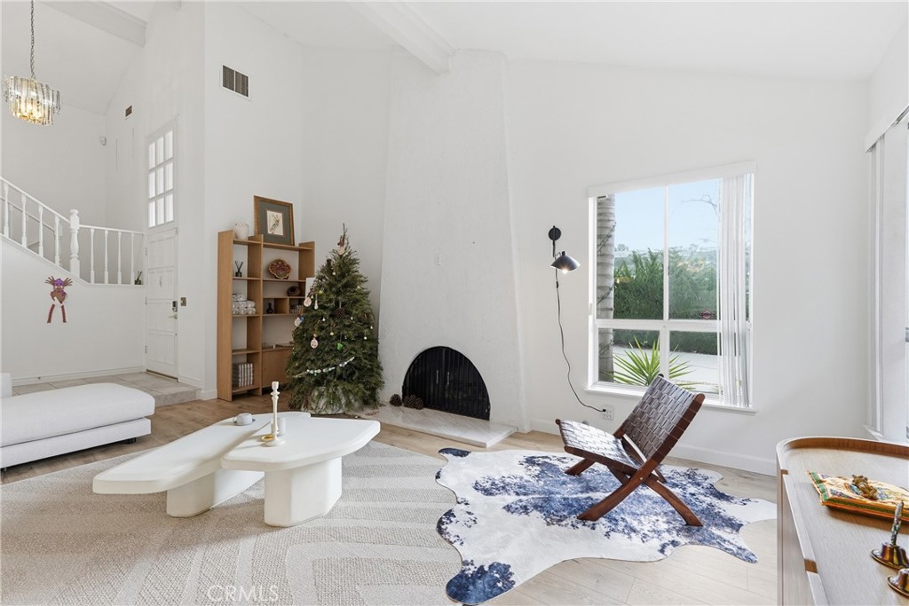 22443 Robin Oaks Terrace