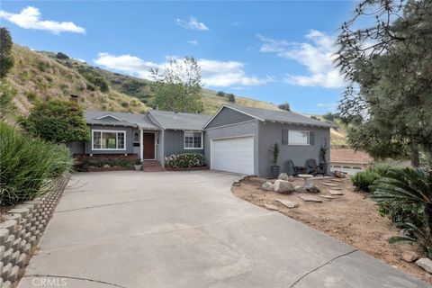 Photo of 8520 Springford Drive, Sun Valley, CA 91352 (MLS # BB26053098)