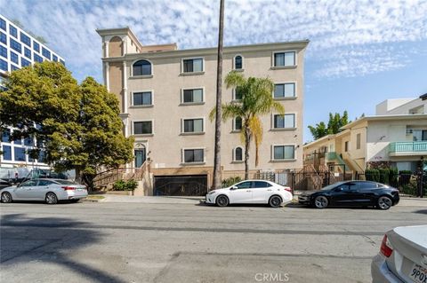 Photo of 1466 Tamarind Avenue #304, Los Angeles, CA 90028 (MLS # GD26030384)