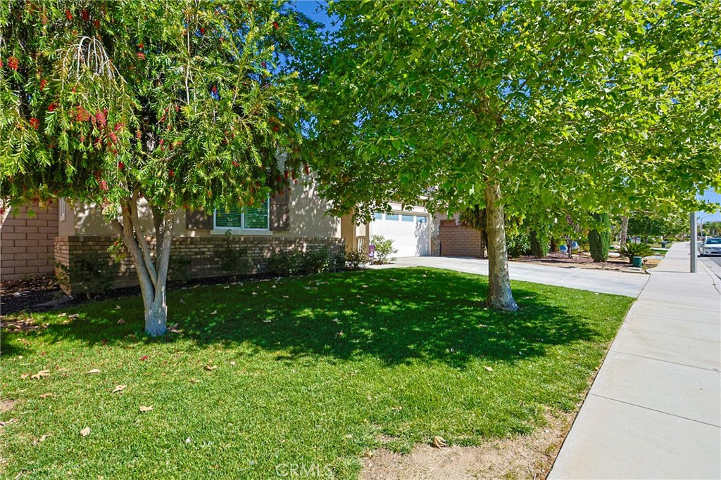 25362 Lone Acres
