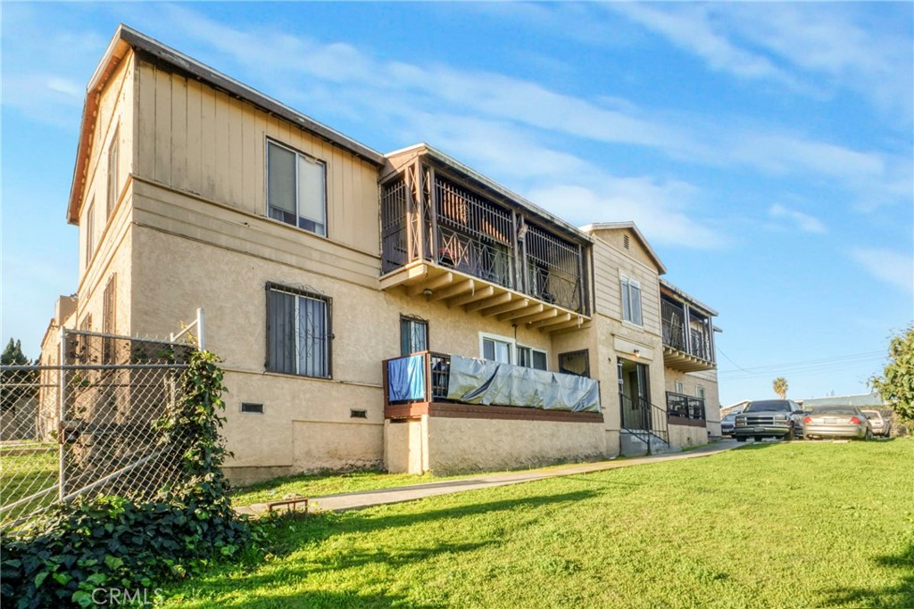 Subject property is a 4,032 SF 4plex built in 1921 and situated on a spacious 9,001 SF lot. It can be sold separately or together with a 3plex on the adjacent lot at 11143 Van Buren Ave.
The 7-unit portfolio consists of a 3-plex and a 4-plex, offering strong current income of $16,671/month and future development opportunities. (Income for 4plex is $9,538/month) ...Excellent Unit Mix of All 2-Bedroom, 1-Bathroom Units, All Section 8 Tenants. Total Lot Size: 9,001 sq. ft
Lot Zoned LC R320U* provides Opportunity for Future Development with Unlimited Density Bonus for Affordable Housing OR Potential to
build ADUs...
Prime Location – Near Major Freeways, Schools, Shopping Centers, and Public Transportation! Whether you're
an investor looking to expand your portfolio or seeking a cash-flowing, high-potential multi-family property, this is a rare opportunity in a rapidly growing area of Los Angeles.