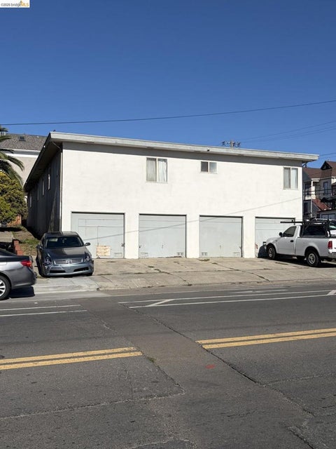 Photo of 1609 21St Ave AVE, Oakland, CA 94606 (MLS # 41152278)