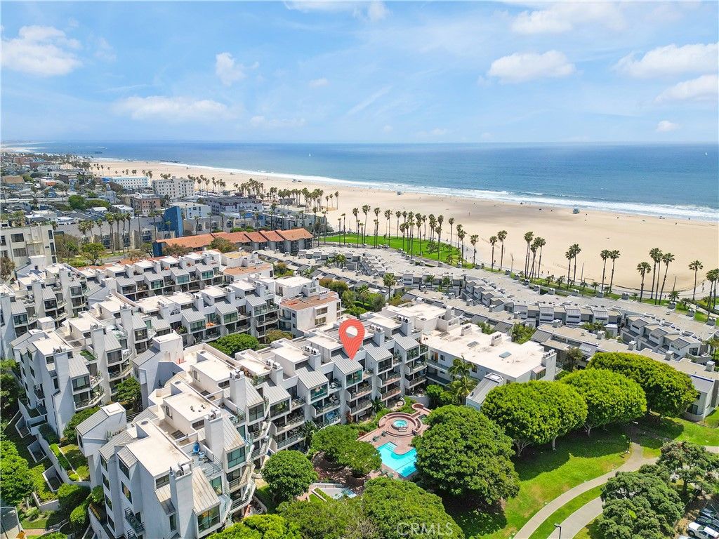 Photo of 2910 Neilson Way #503, Santa Monica, CA 90405 (MLS # SR25228706)