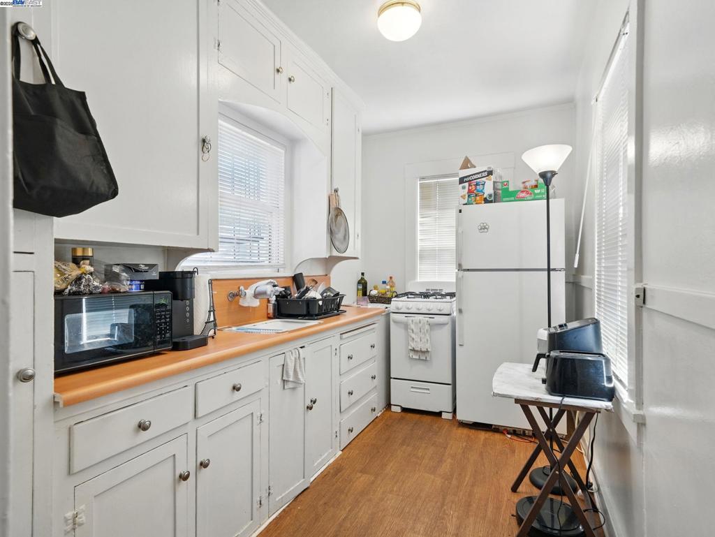 ALAMEDA - Residential Income