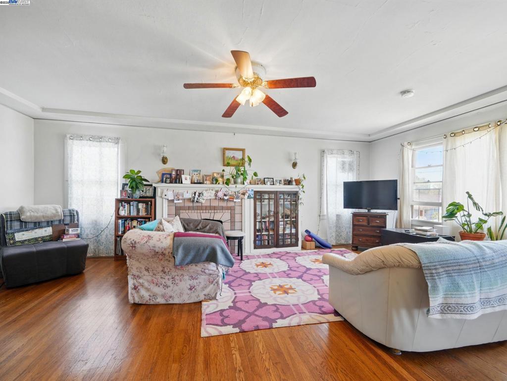 ALAMEDA - Residential Income