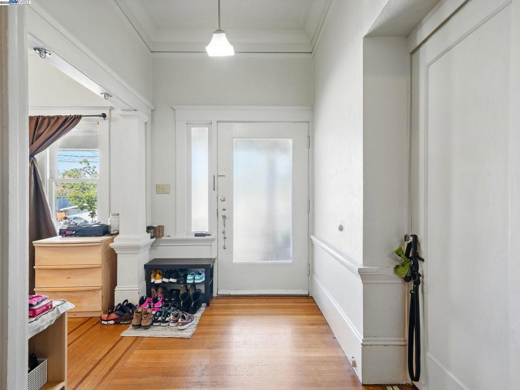 ALAMEDA - Residential Income
