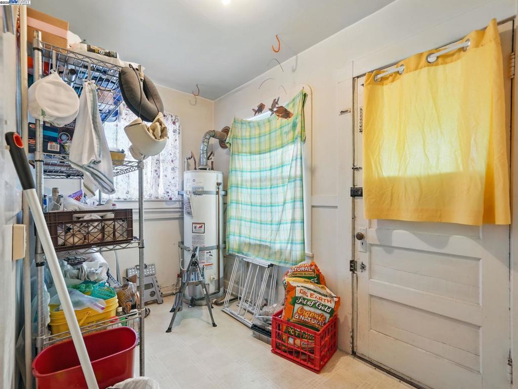 ALAMEDA - Residential Income