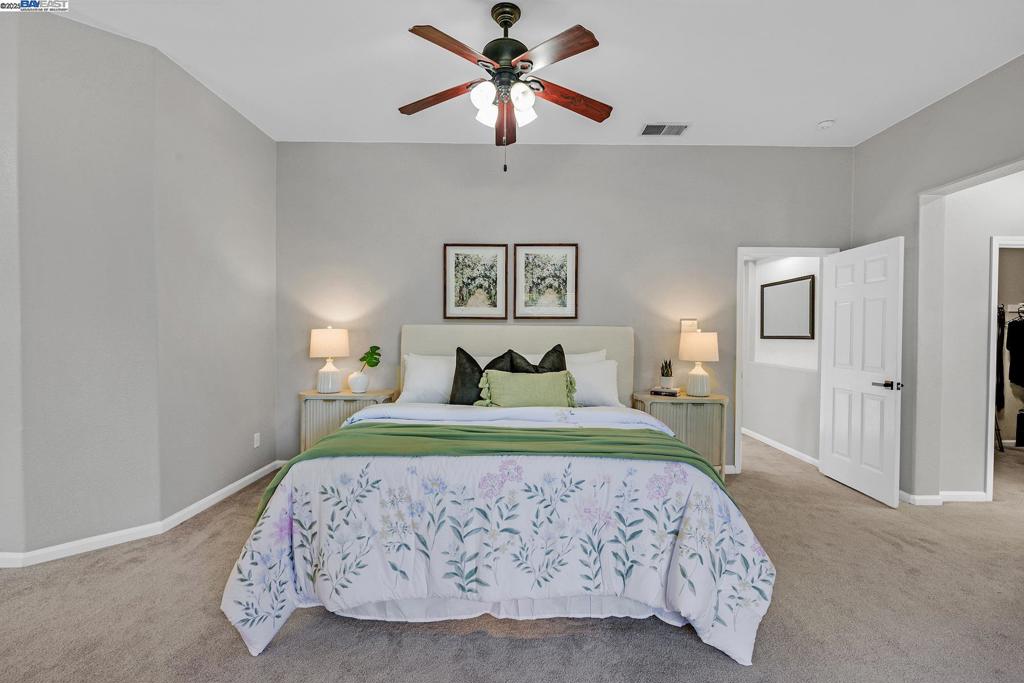 SUMMERGLEN - Residential