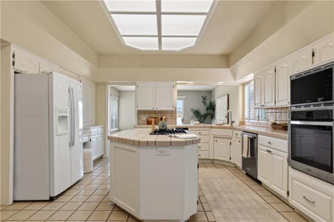 Tiny photo for 656 Shamrock LN, Pismo Beach, CA 93449 (MLS # PI26159984)