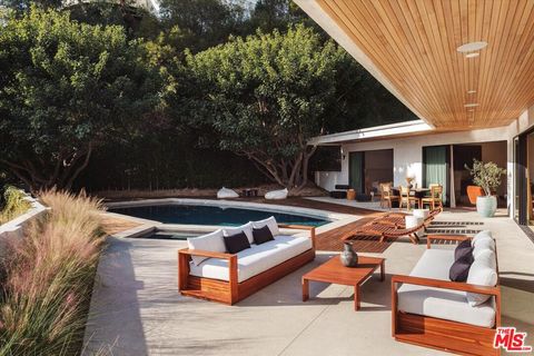 Photo of 1820 Rising Glen Road, West Hollywood, CA 90069 (MLS # 26832689)