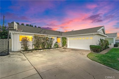 5402 Anthony Garden Grove CA 92845