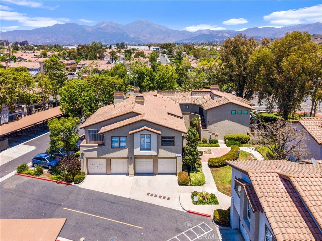 42 Via Contento, Rancho Santa Margarita CA 92688