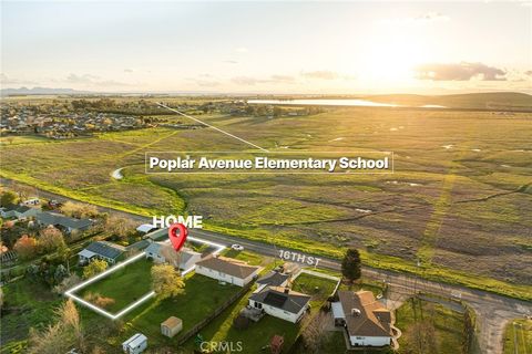 Tiny photo for 2104 16th Street, Oroville, CA 95965 (MLS # SN26045906)