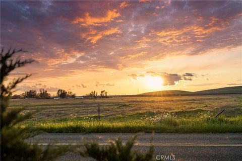 Tiny photo for 2104 16th Street, Oroville, CA 95965 (MLS # SN26045906)