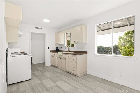 Tiny photo for 2104 16th Street, Oroville, CA 95965 (MLS # SN26045906)