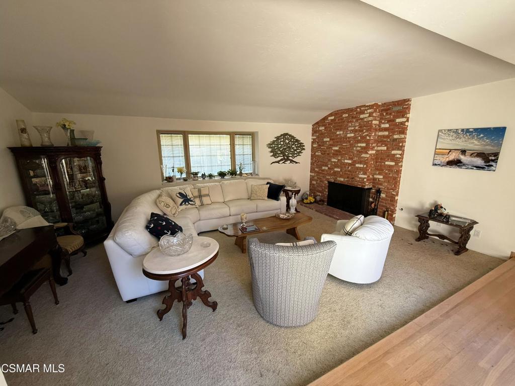 Las Posas Estates 3 - 433 - Residential