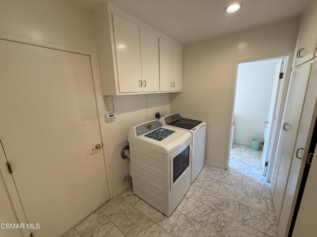 Las Posas Estates 3 - 433 - Residential