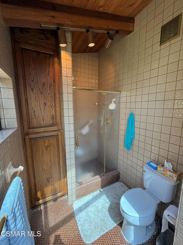 Las Posas Estates 3 - 433 - Residential