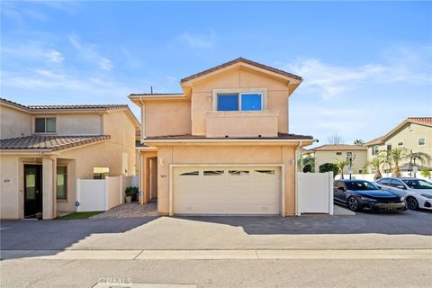 Photo of 7615 Ani Way, North Hollywood, CA 91605 (MLS # CV26027072)
