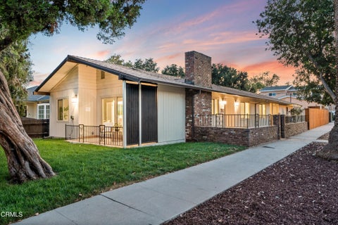 Photo of 2182 Oakdale Street, Pasadena, CA 91107 (MLS # P1-28617)