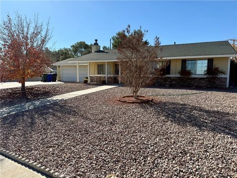 Photo of 14372 Woodland Drive, Victorville, CA 92395 (MLS # HD25276068)