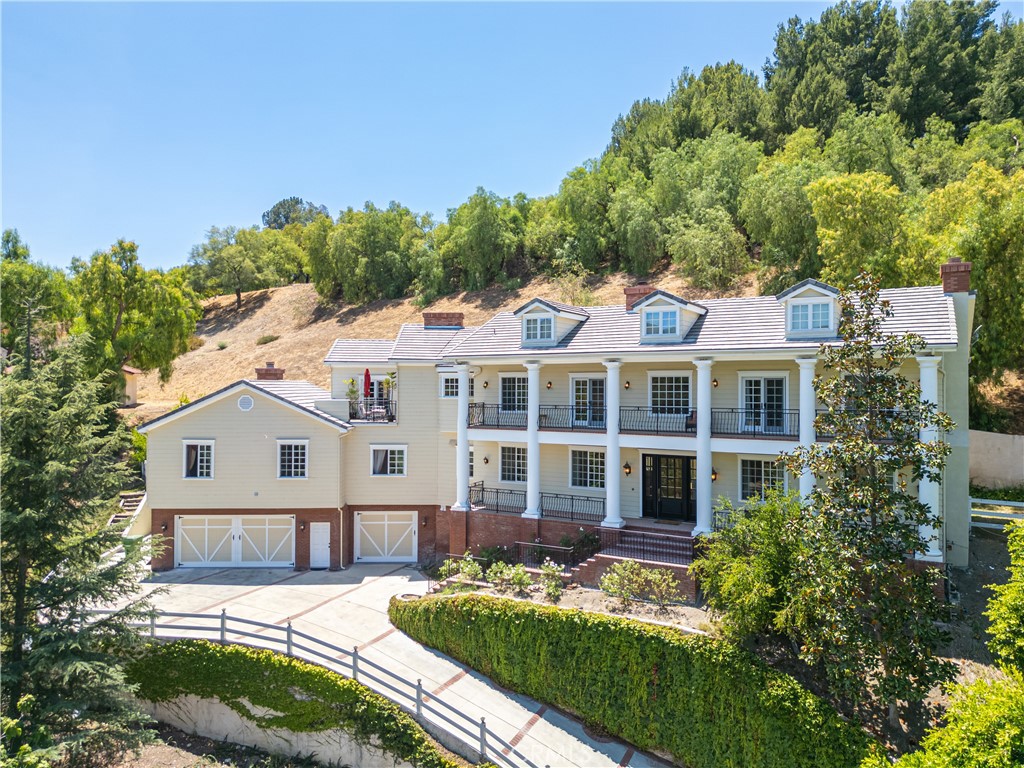9 Zanja Lane