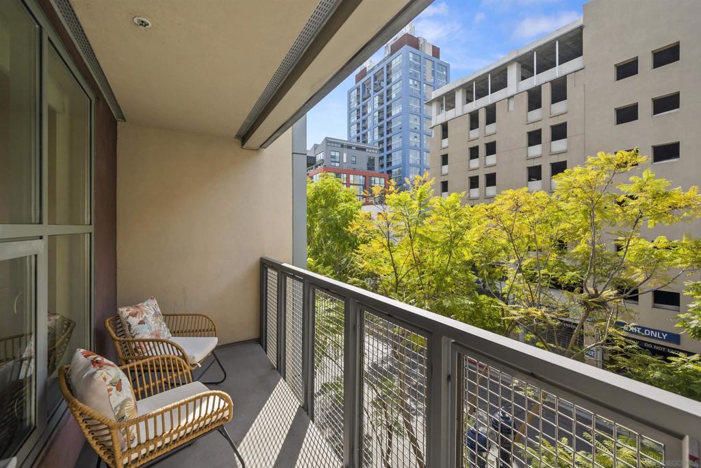 1150 J St 421