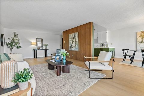 Photo of 320 E Stocker St St #208, Glendale, CA 91207 (MLS # GD26046564)