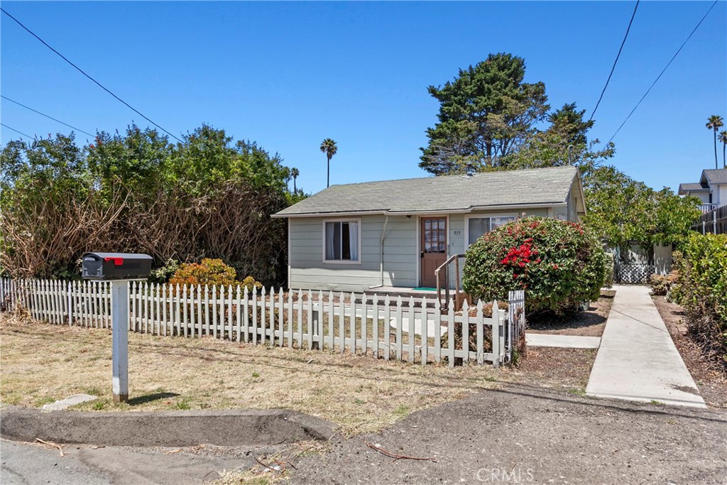 919 Seabright Avenue