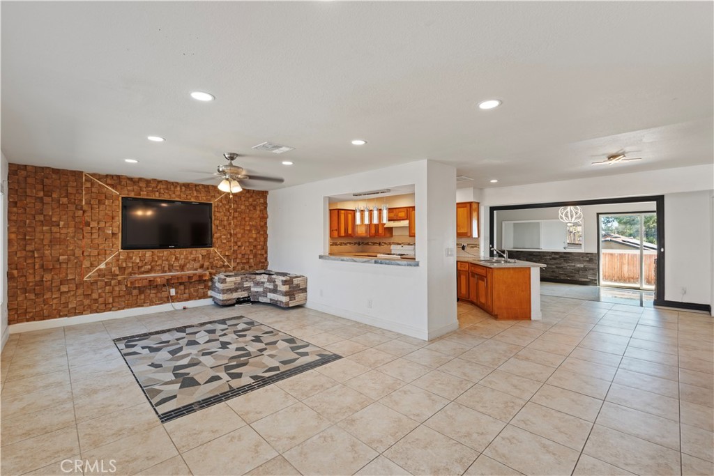 23859 South Road
