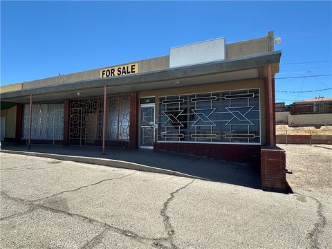 Photo of 814 E Williams Street, Barstow, CA 92311 (MLS # HD25134928)