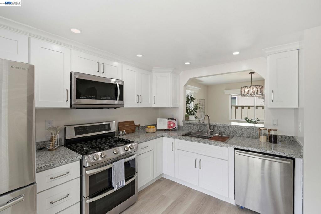 1245 Marina Circle