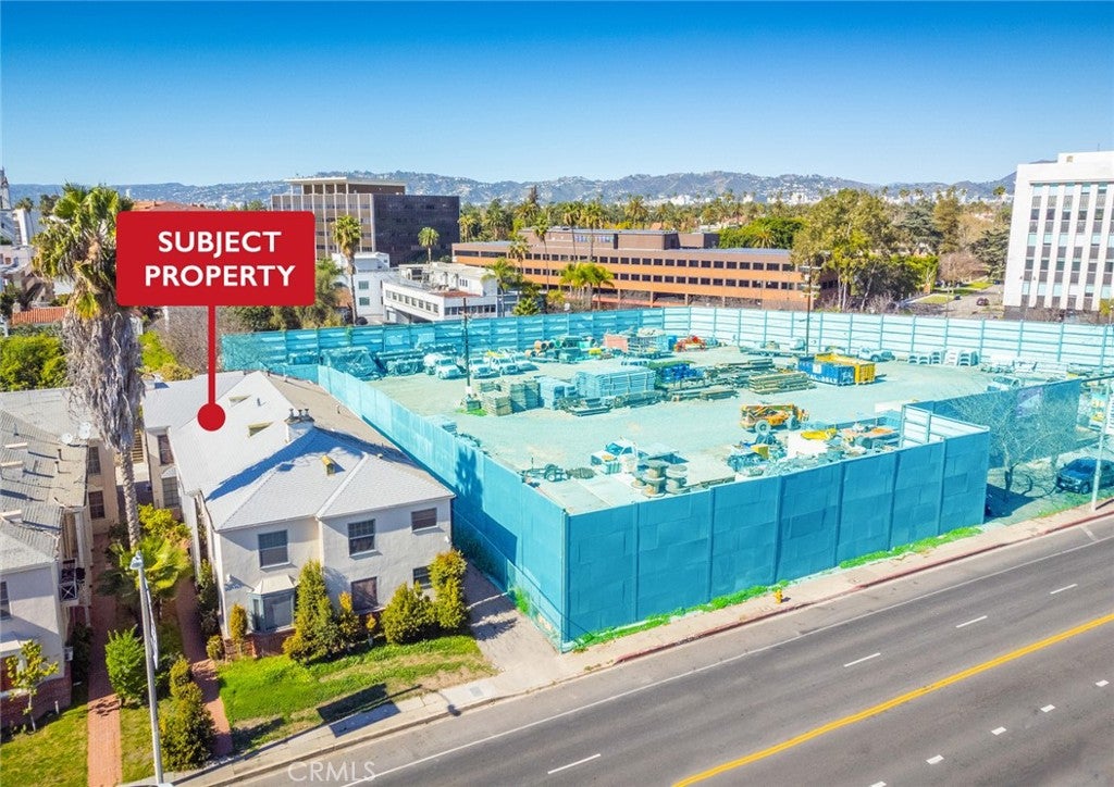 701 Crenshaw