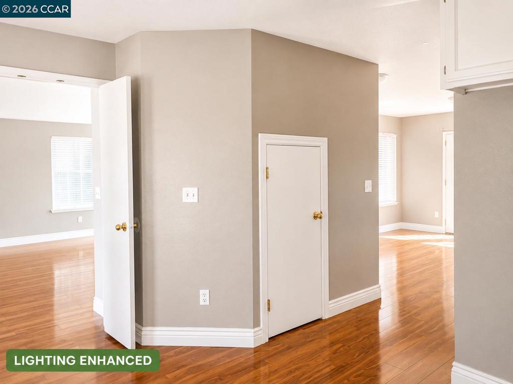 932 Edgewood Cir