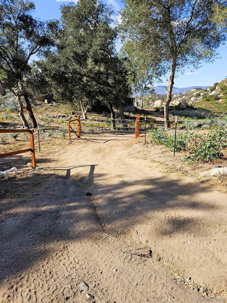 Fallbrook - Land