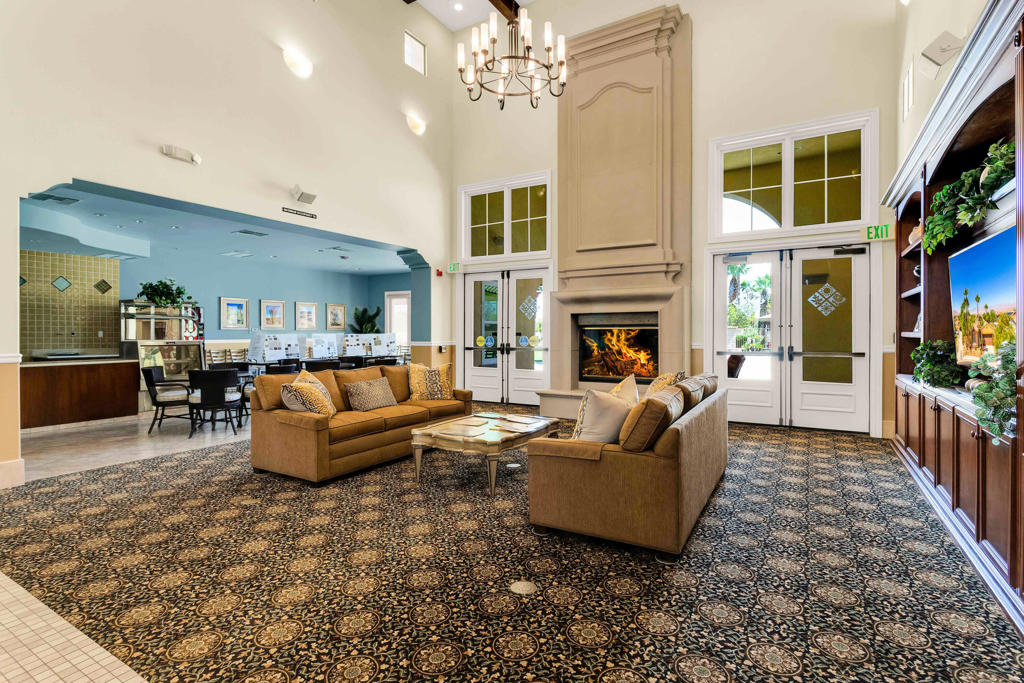 Four Seasons - Residential