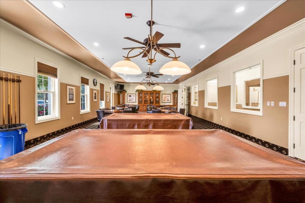 Four Seasons - Residential